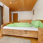 Haus Valuga Gospodarstwo agroturystyczne *