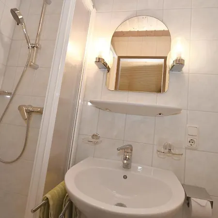 Haus Valuga Farm stay