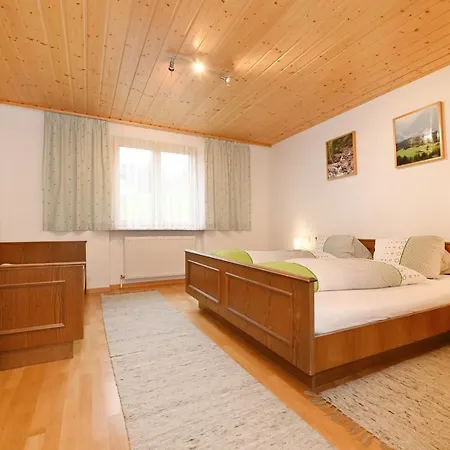 Haus Valuga Farm stay