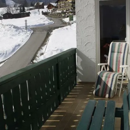 Farm stay Haus Valuga Buerserberg