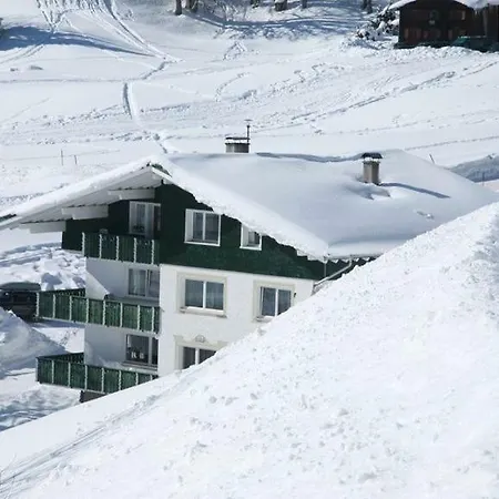 Haus Valuga * Buerserberg